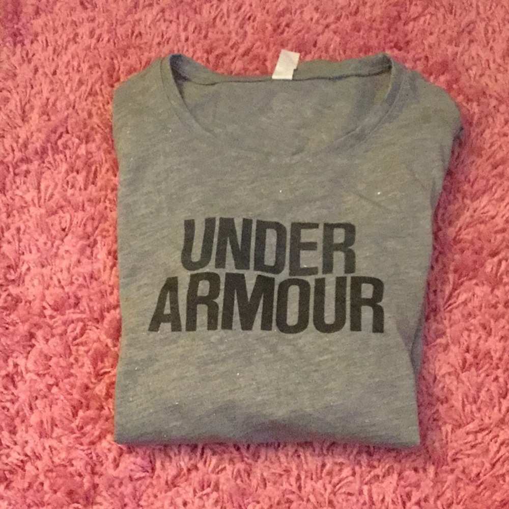 Grey long sleeve